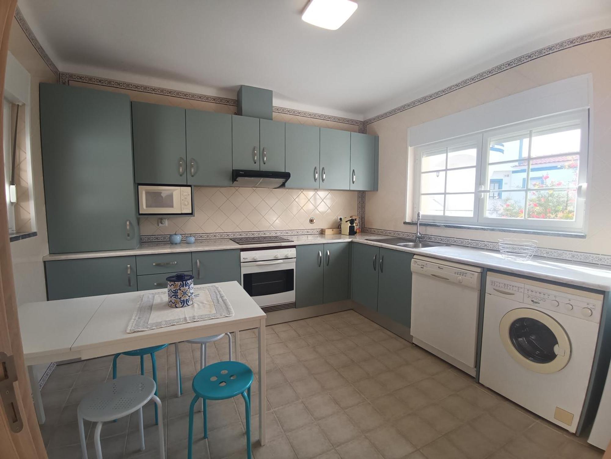 Apartamento Em D'El Rey-Obidos Beach & Surf Amoreira  ภายนอก รูปภาพ
