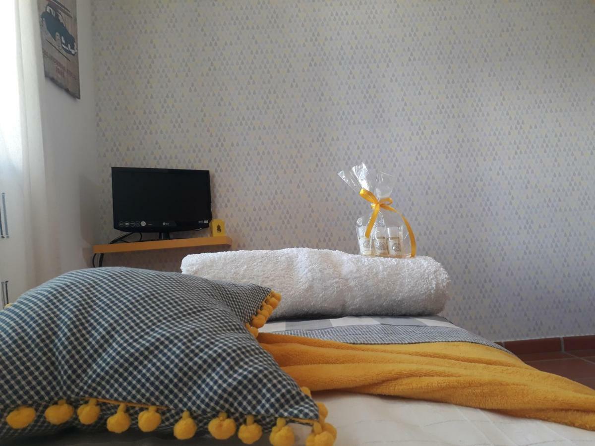 Apartamento Em D'El Rey-Obidos Beach & Surf Amoreira  ภายนอก รูปภาพ