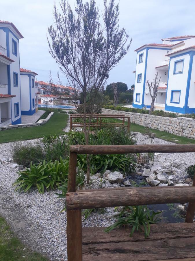 Apartamento Em D'El Rey-Obidos Beach & Surf Amoreira  ภายนอก รูปภาพ